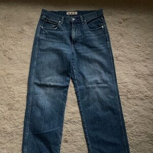 AMO women’s Billie Jean